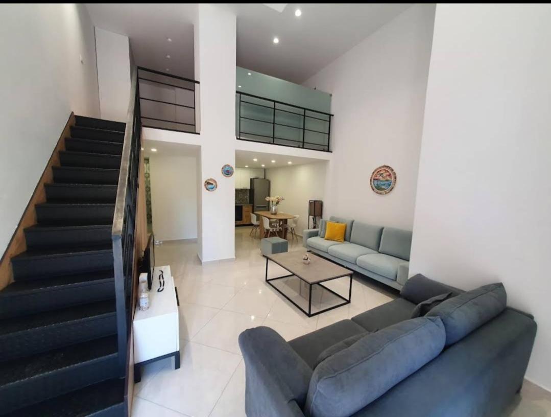 Me Qera Dublex Lungomare Apartment Vlore