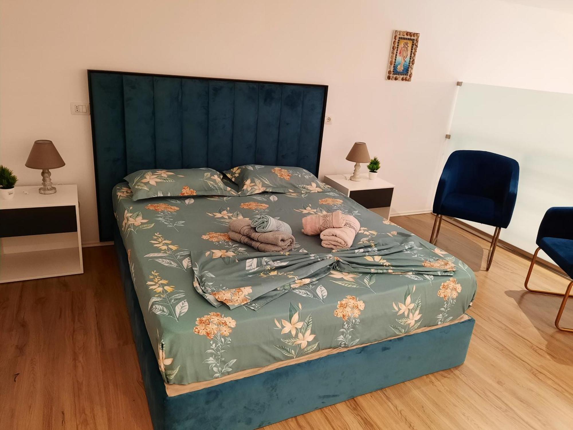 Me Qera Dublex Lungomare Apartment Vlore